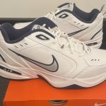 Vintage Y2K Nike Air Monarch - 44